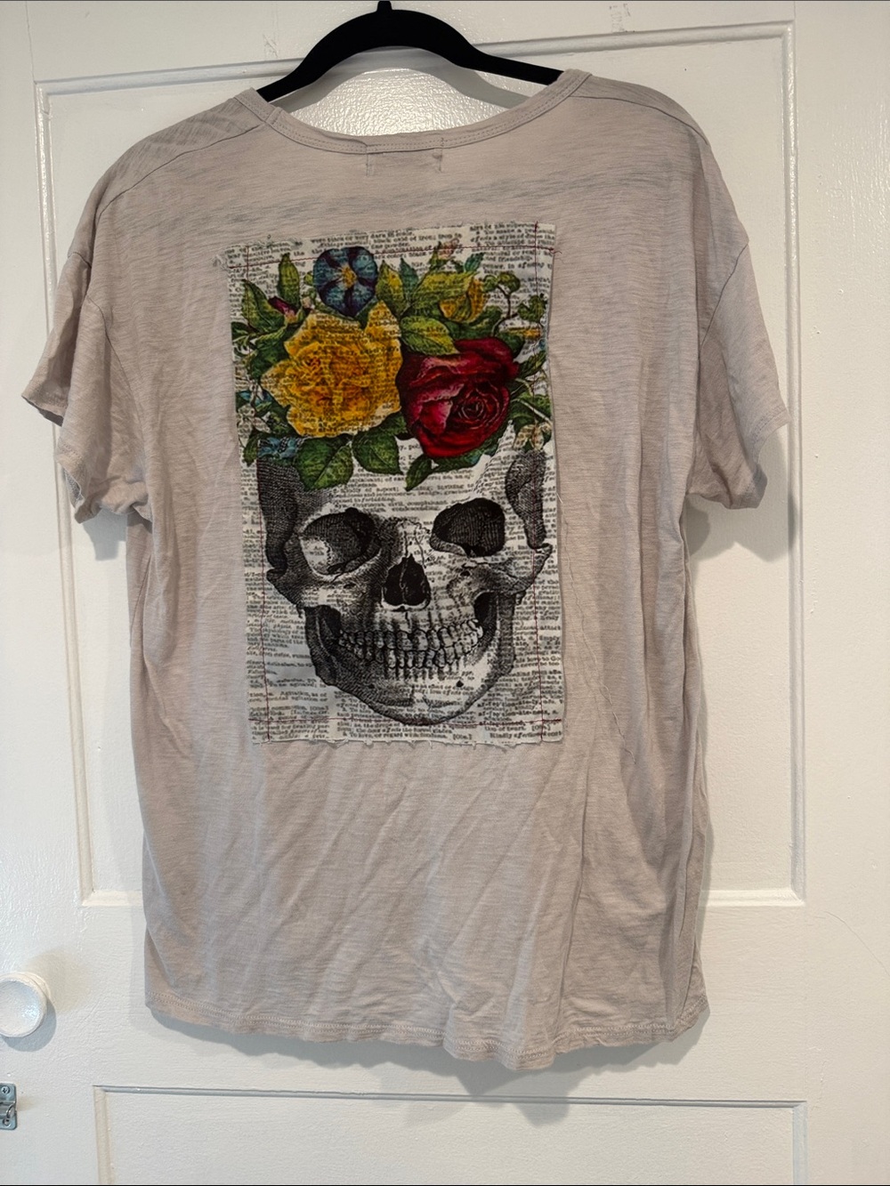 Skull & Floral Graphic Tee in Light Beige